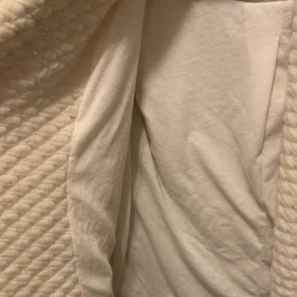 Dolan grey and white quilted sweater - Picture 6 of 8